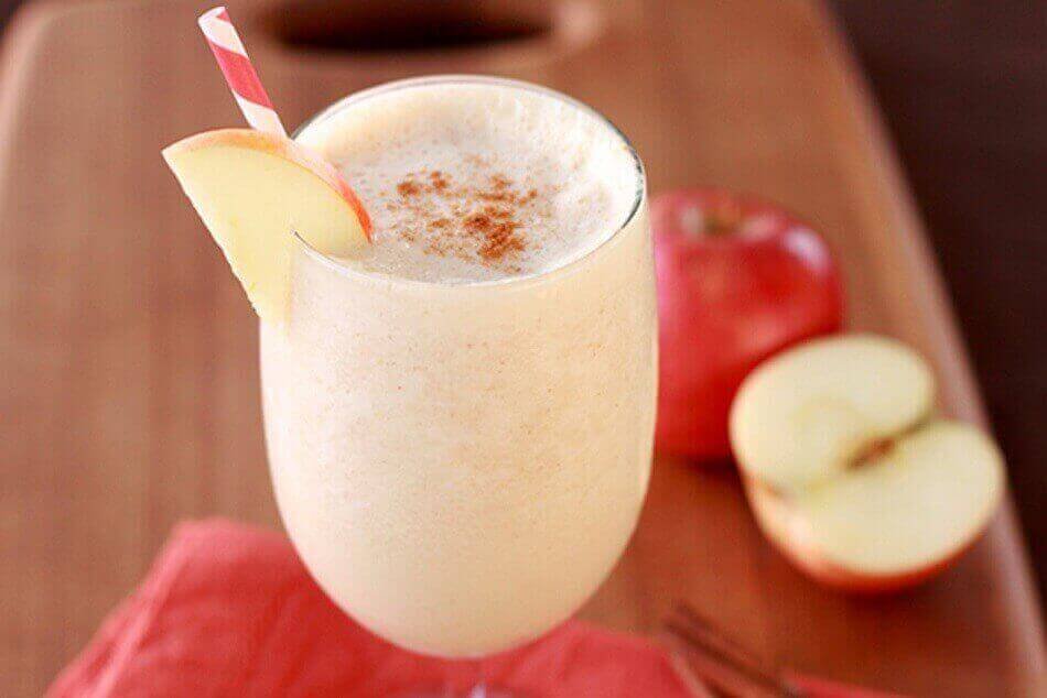 Cinnamon Apple Smoothie Recipe – Protein Smoothie to Beat the Heat