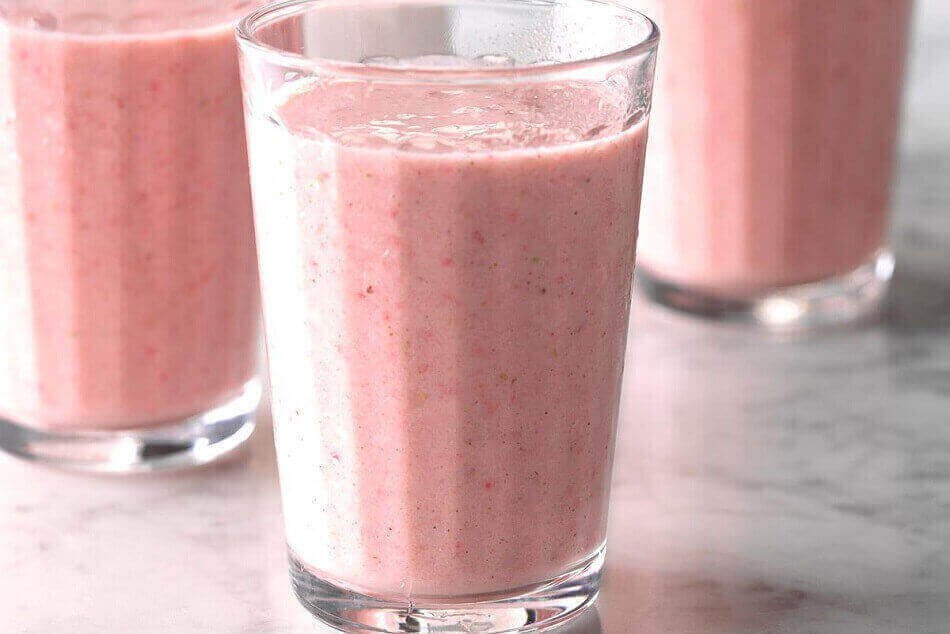 Strawberry Lime Smoothie Recipe: Tasty Smoothie for Afternoon